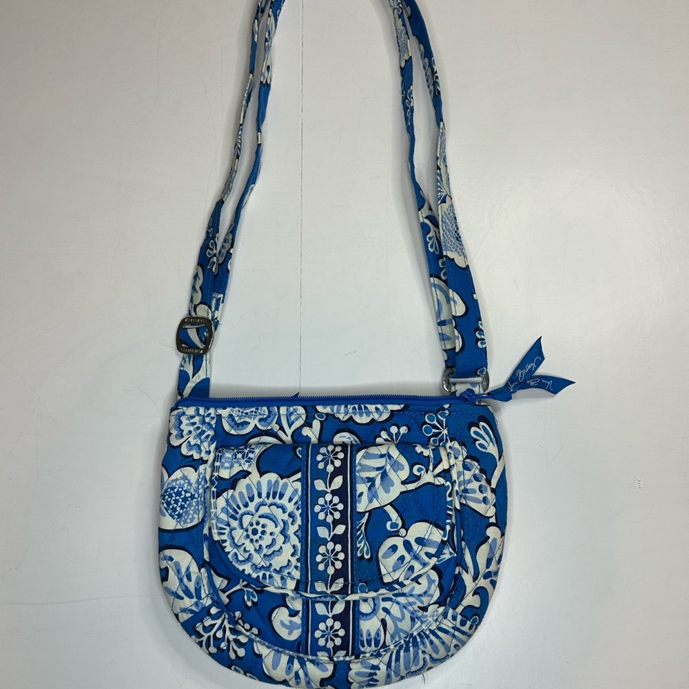 Vera Bradley Blue Lagoon‎ Retired Print Lizzy Flap Front Crossbody Bag